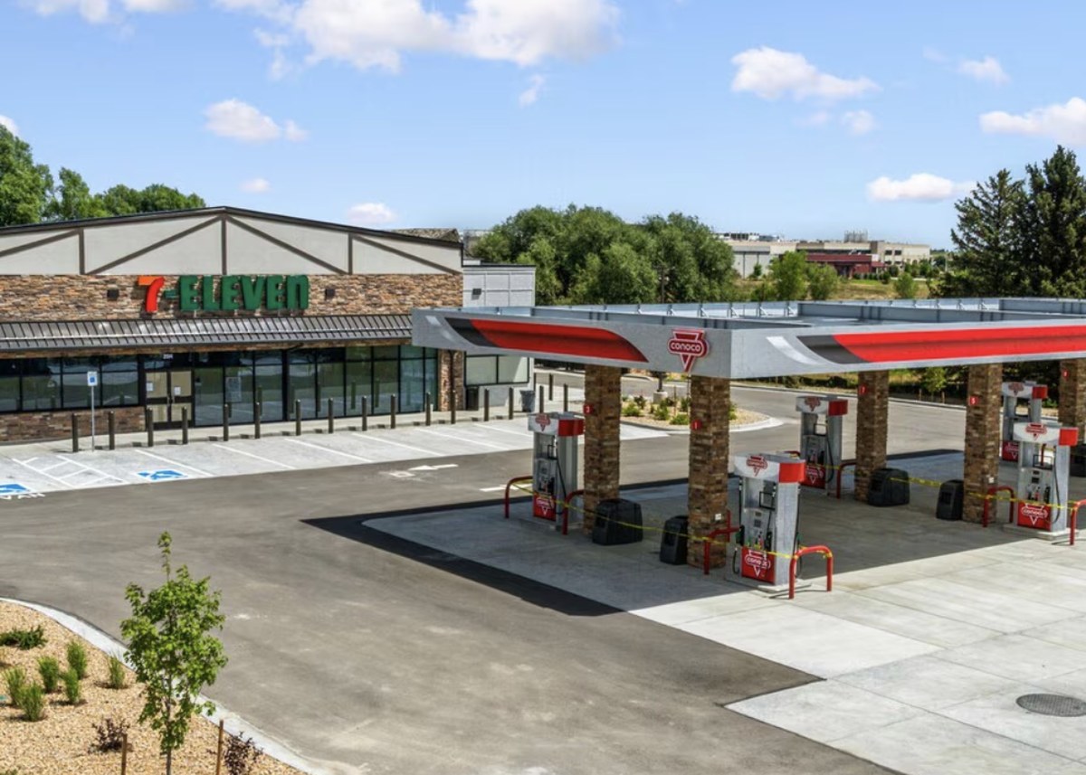 7-Eleven
